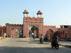 08 Jaipur Old City Jorawar Singh Gate