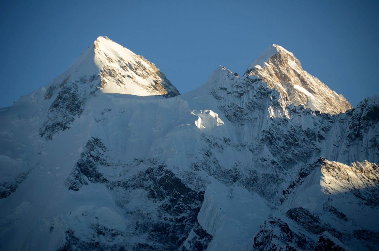 Gasherbrum I Photo Gallery Home