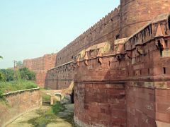 02 Agra Fort Moat Next To Lahore Amar Singh Gate