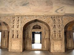 15 Agra Fort Musamman Burj Decorative Inlay