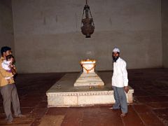 14 Agra Tomb Of Akbar Mausoleum Cenotaph