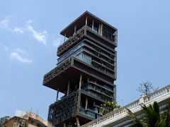 09 Mumbai Ambani Antilia Was Built By Mukesh Ambani The Richest Man In India And Is Supposedly The Most Expensive House In The World