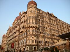 04 Taj Mahal Palace Hotel Mumbai Outside At Sunrise