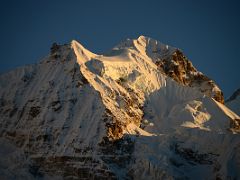 03B Sunrise On Goecha Peak Close Up From Goecha La 4600m On The Goecha La Kangchenjunga Trek