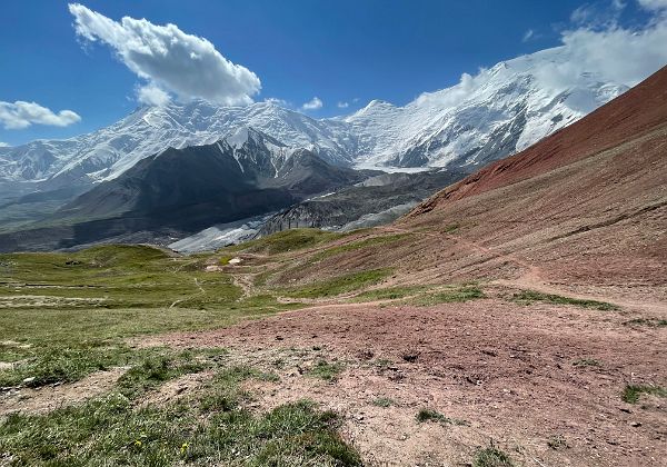 Trek To Camp 1 4400m