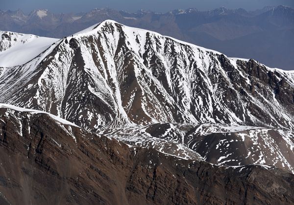 Climb Yuhin Peak 5100m