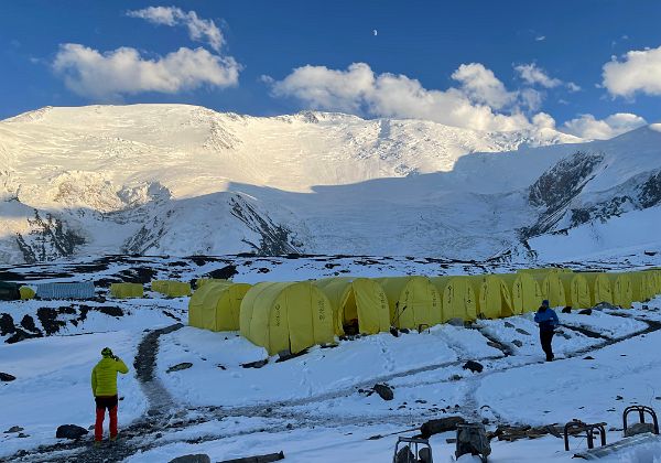 Climb Lenin Peak 7134m