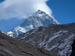 05B Makalu close up from the steeper rocky slab slope on the way to Lobuche East High Camp 5600m