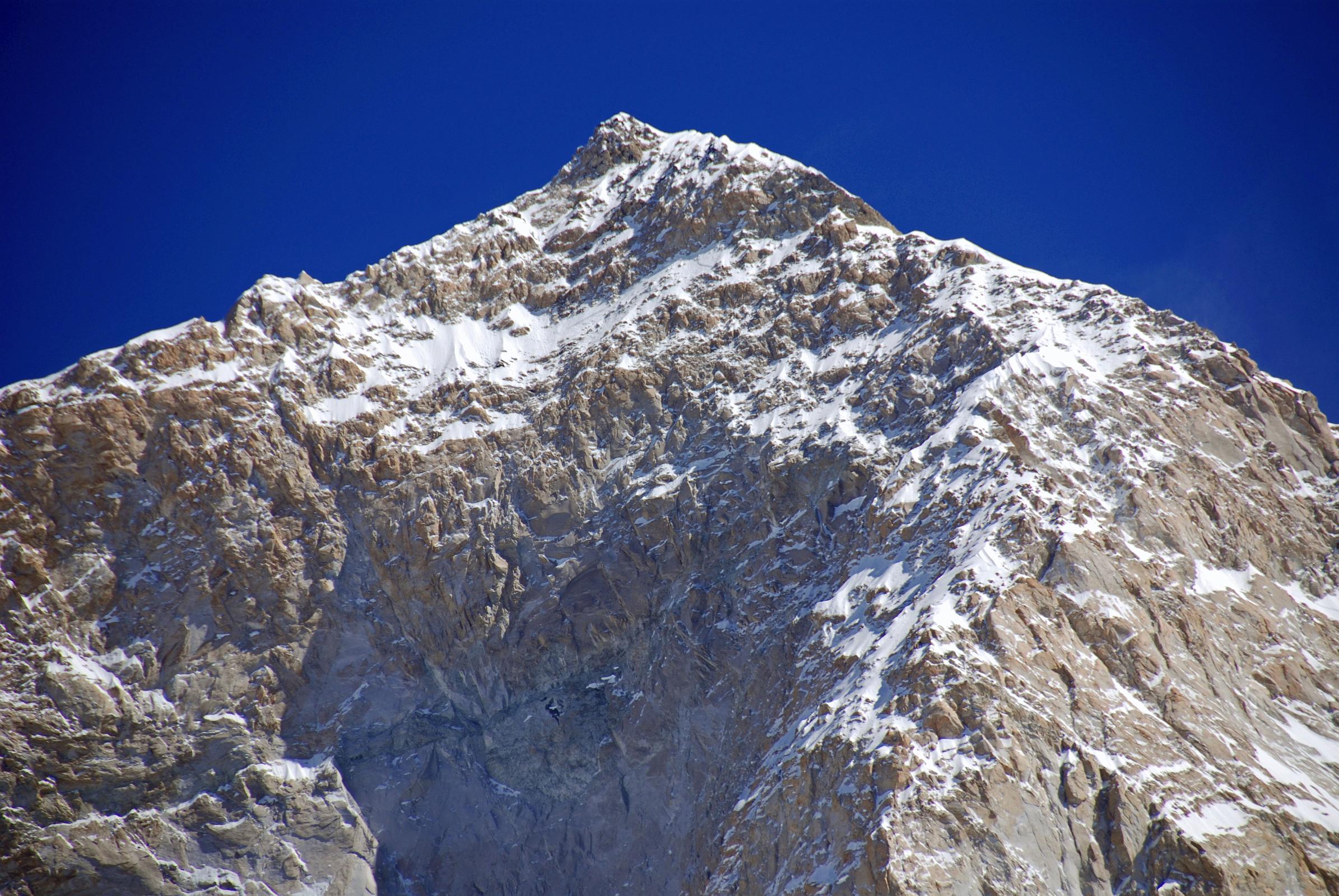 9 8 Makalu Summit From Trail To East Col Camp