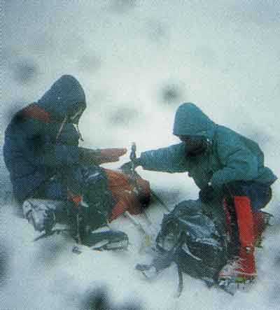 Gasherbrum I Trekking Guidebooks, Books, External Links, DVDs