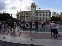 01B Placa Catalunya with Casa Pich i Pon building designed by Josep Puig i Cadafalch in 1921