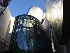 09B Entrance To The Frank Gehry Guggenheim Bilbao Art Building Spain