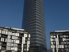 05B The 40-story Torre Iberdrola Towers over Las Viviendas Ferrater buildings in Plaza Euskadi Bilbao Spain