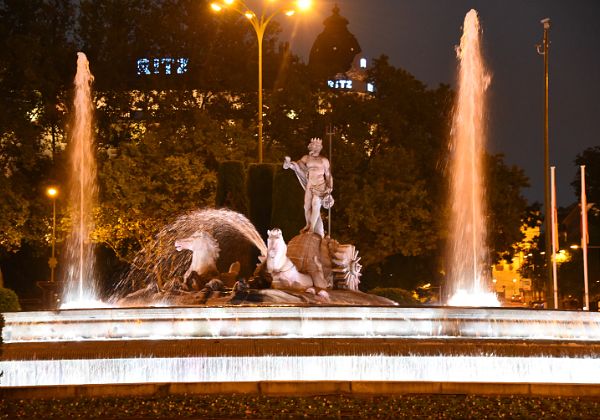 Neptune Fountain