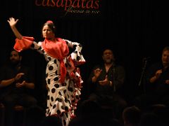 03A A Female Flamenco Dancer Performs With Singers And Guitar Players At Casa Patas Madrid Spain