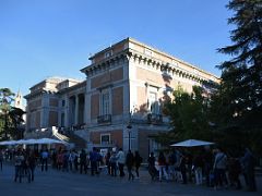 07A Lining Up For Tickets At The Goya North Entrance Prado Madrid Spain