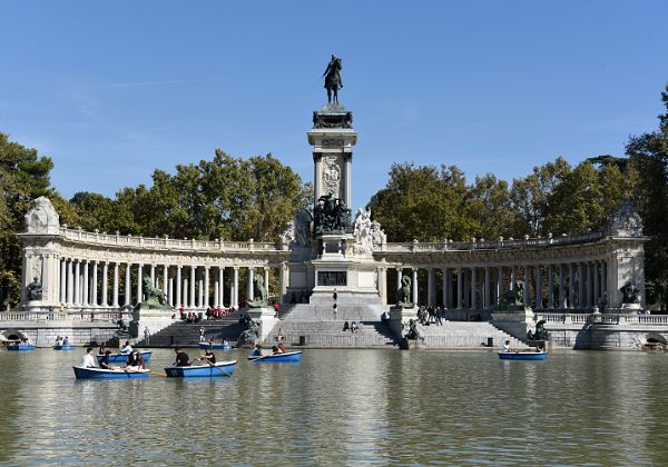 El Retiro Park