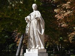 05B Berenguela of Castille who died in 1246 Paseo de la Argentina Statue Walk El Retiro Park Madrid Spain