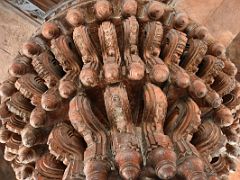 04 Agra Fatehpur Sikri Diwan-I-Khas Central Pillar Top Close Up