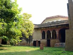 28 Delhi Red Fort Shahi Burj Outside