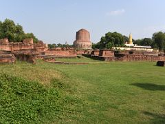 01A Dhamek Stupa At The Far End Of The Archeological Excavated Site At Sarnath India