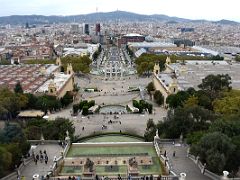 05B Barcelona panorama, multi-level fountain, 4 Ionic Columns, magic fountain of Montjuic, Venetian Towers from the Museu Nacional Palau Nacional Barcelona Spain