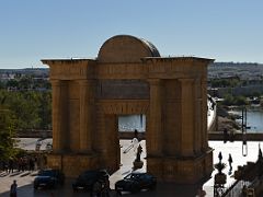 01A Puerta del Puente Gate of the Bridge And Roman Bridge Cordoba Spain